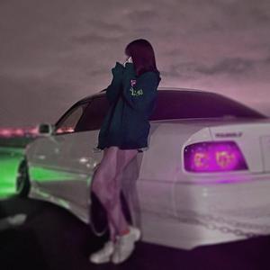 亚洲国产偷自拍
